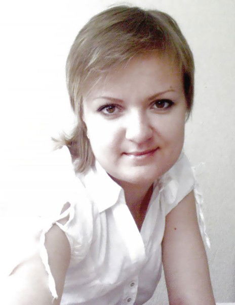 Елена Сафонеева