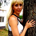 Александра Ефремова