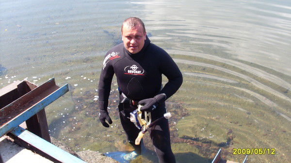 Константин Тихонов