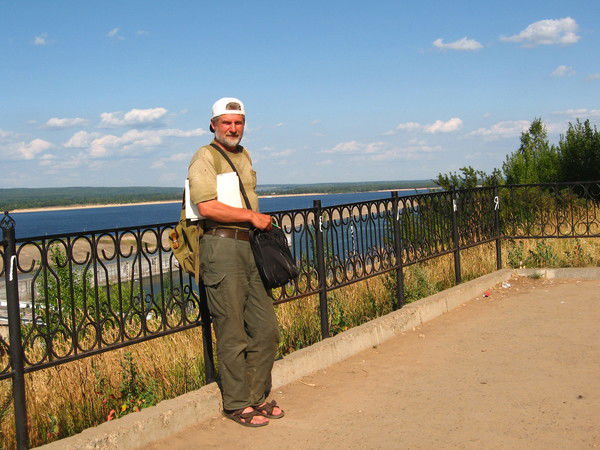 Владимир Макеев