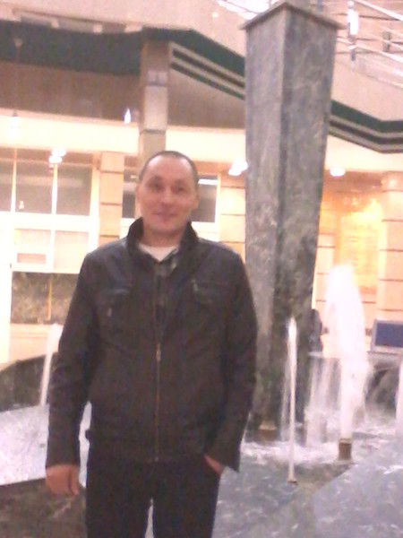 Владислав Шарипов