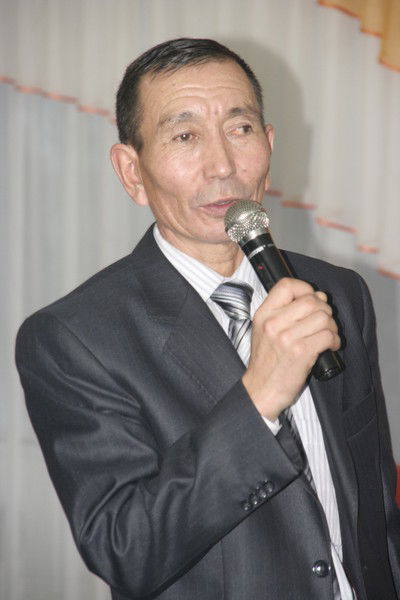 Изатбек Есжанов