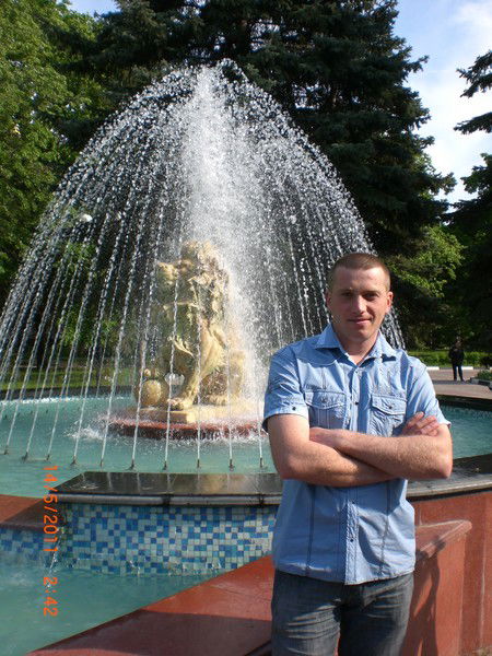 Александр Мезько