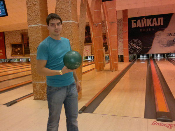 Максим Иванов