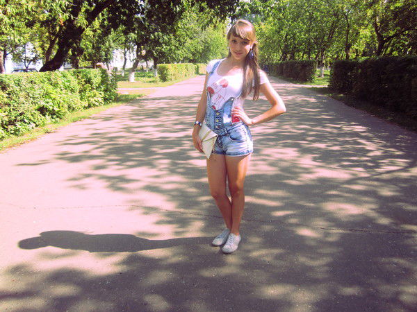 Азалия Исламова