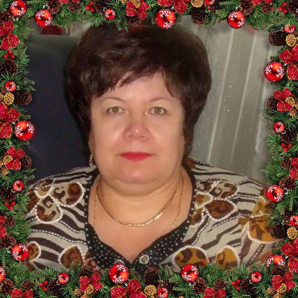 Александра Яценко