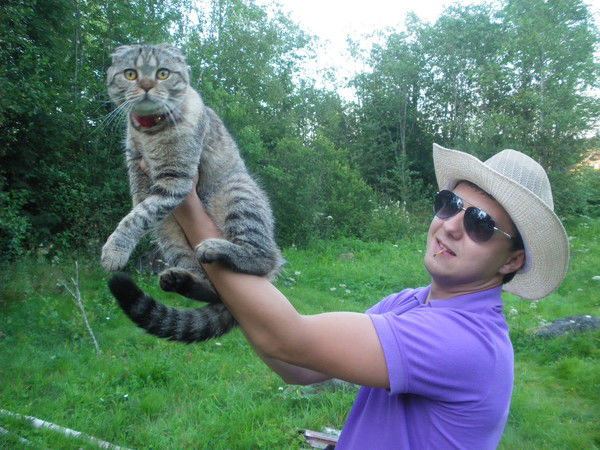 Анатолий Лапин