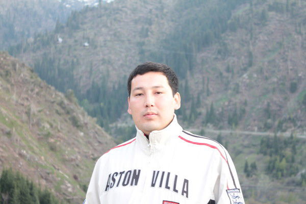 Нуржан Ахметов