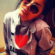 (¤_~) Kamila