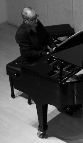 Луис Мартинес