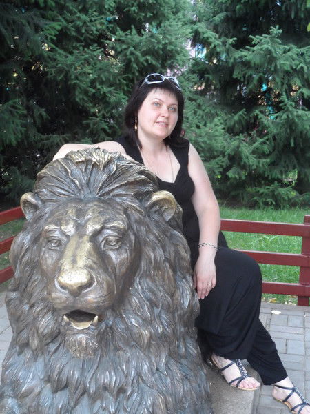 Аня Коломеец