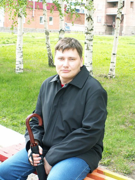 Юрий Захаров