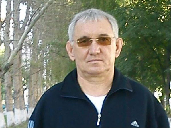 Петр Менжеров