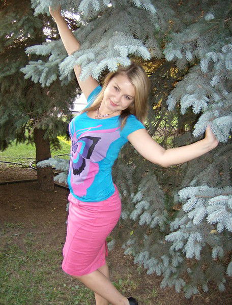 Елена Никонова