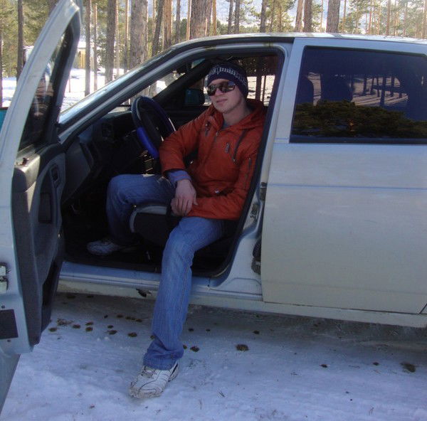 Артем Дубровин