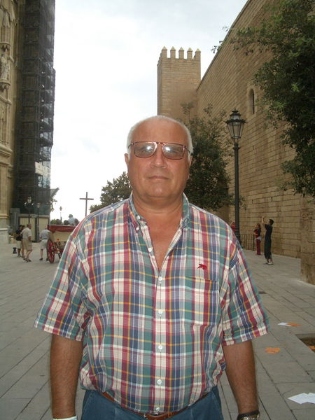 Владимир Захаров