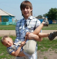 Антон Бузынников