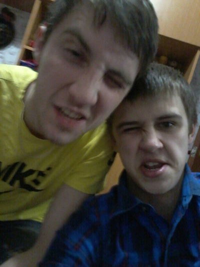 Александр Симонов