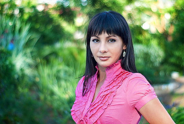 Лена Яблокова