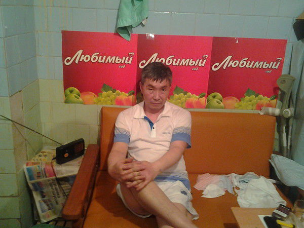 Владимир Югай