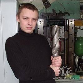 Денис Титов