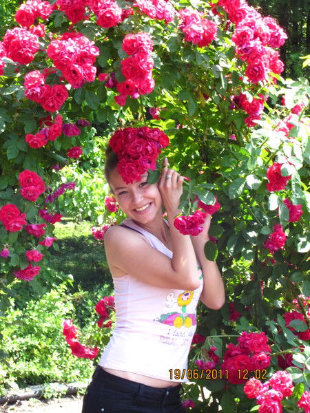 Ксения Момот