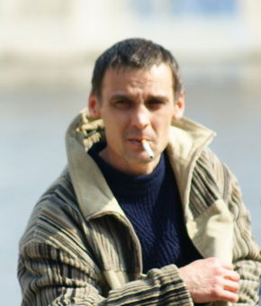 Олег Стратонов