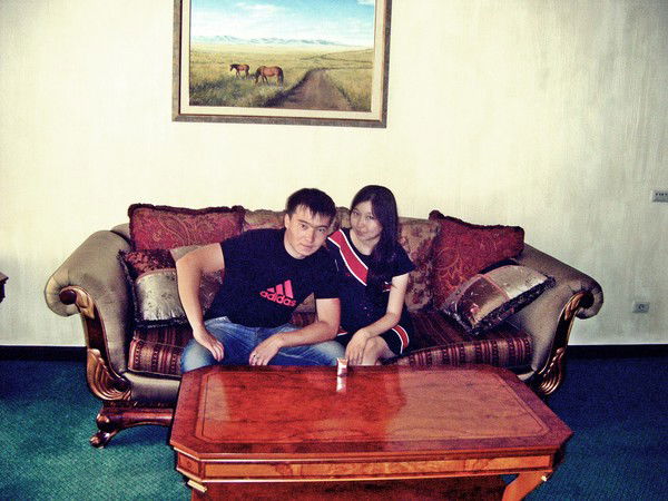 * Айнура * ***