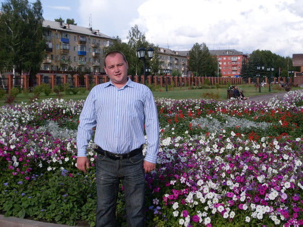 Владимир Столяров