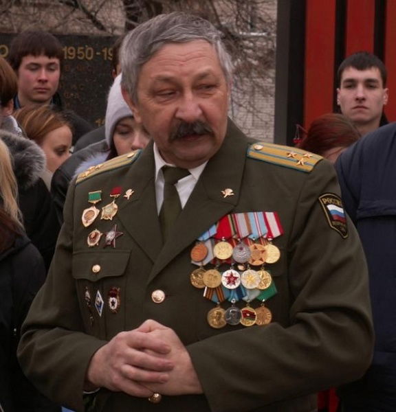 Валерий Комаров