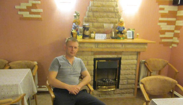 Артур Попов