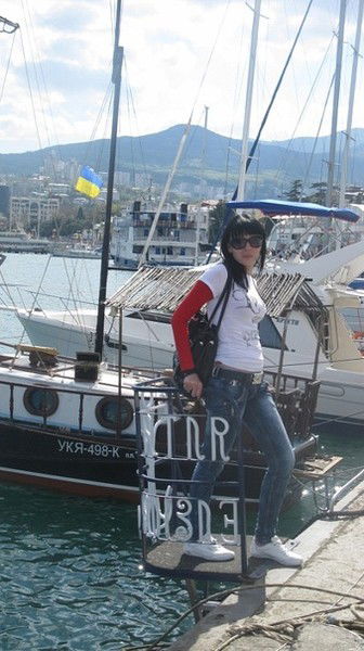 Люба Пахарь