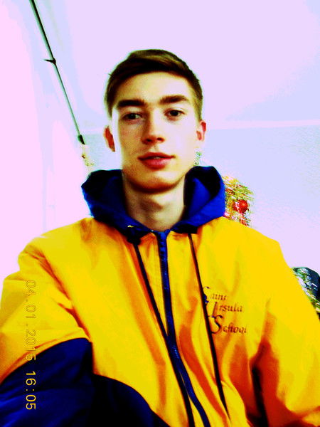 Виталий Овчаренко