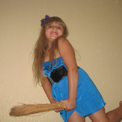 Виктория Цветаева