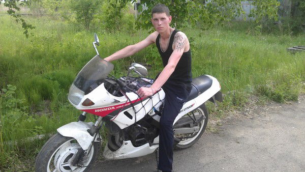 Санёк Гурьянов