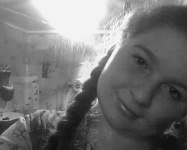 Надюша Толстик