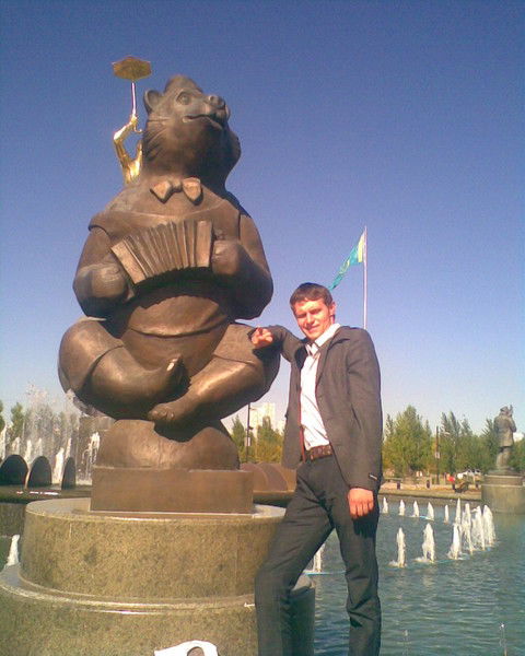 Виталий Молодчинин