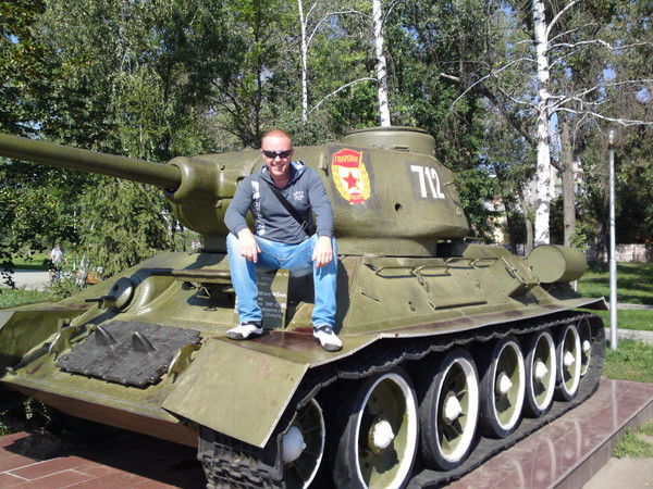 Валера Кругляков