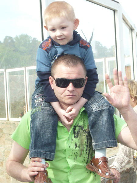 Александр Голиков