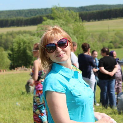 Елена Биянова