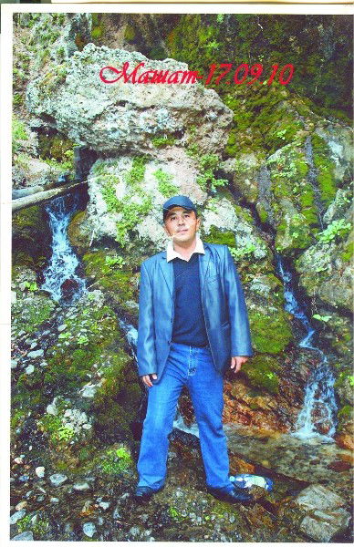 Асылбек Шманов