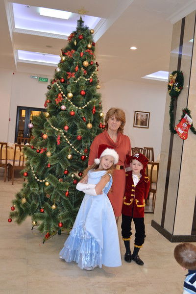 Елена Половинка