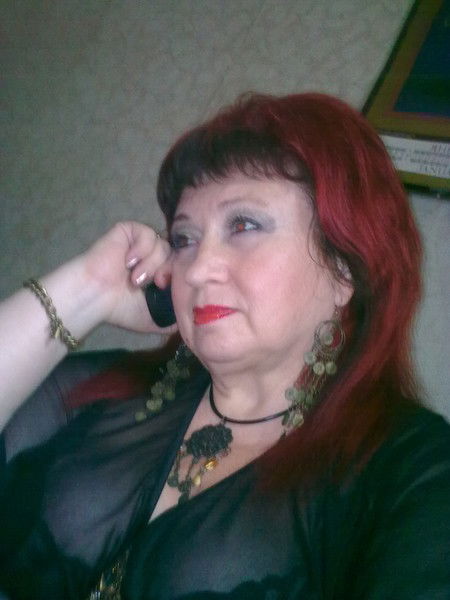 Лили Хубулури