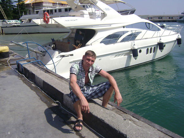 Александр Лабутин