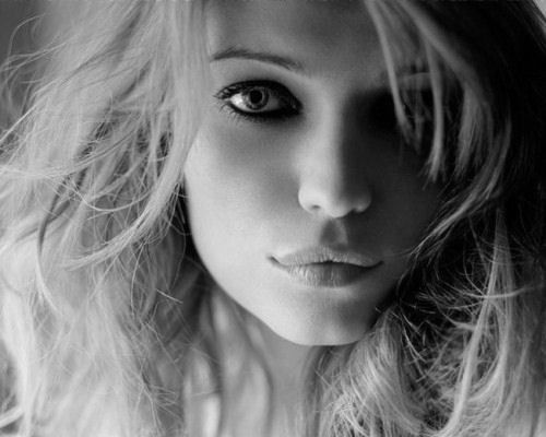 ♕❀❀❀Loin De Toi ...❀ ❀ ❀♕