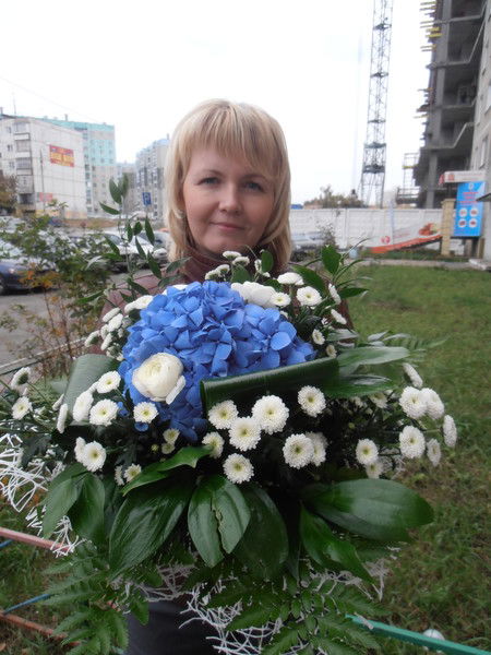 Елена Дубровная-Савенко