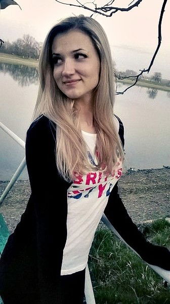 Аня Вартанян