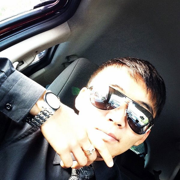 Анатолий Владимирович