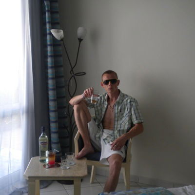 Максим Кононенко