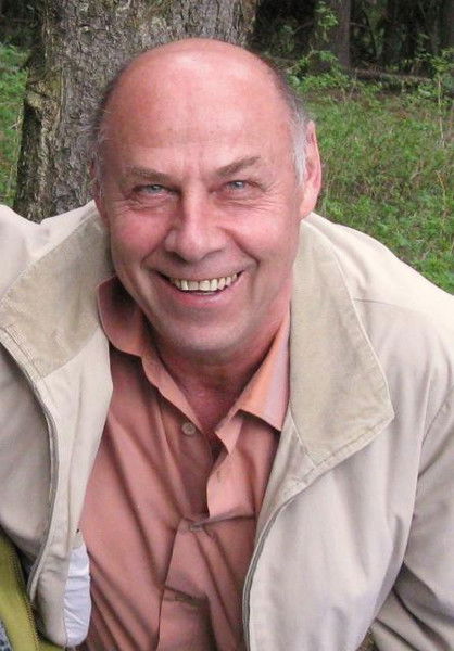 Александр Елиневский